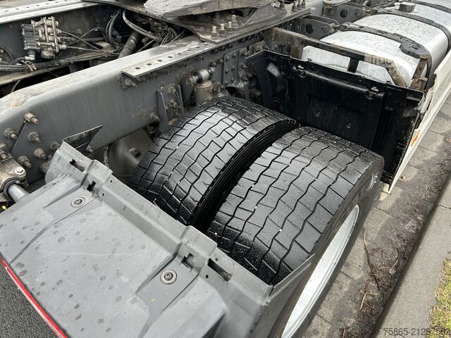 Standard-SZM Volvo FH 500 Globetrotter XL / 957 dkm / Tacho V2 / N...