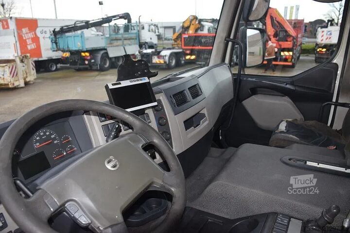 Valise Volvo FE 250