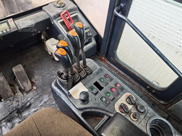 вилочный погрузчик Doosan D1105-5