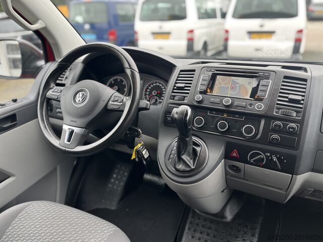 Autobus pasażerski Volkswagen Transporter Kombi 2.0 TDI DSG Automaat L2H1 BPM...