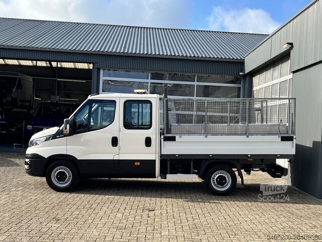 Platforma de încărcare Iveco Daily 35S11D 2.3 345 7 persoons 3500kg trekgewi...