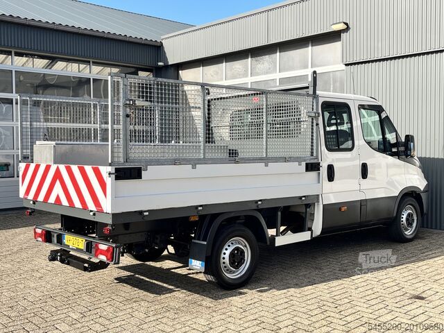 Platforma de încărcare Iveco Daily 35S11D 2.3 345 7 persoons 3500kg trekgewi...