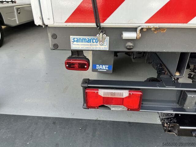 Platforma de încărcare Iveco Daily 35S11D 2.3 345 7 persoons 3500kg trekgewi...