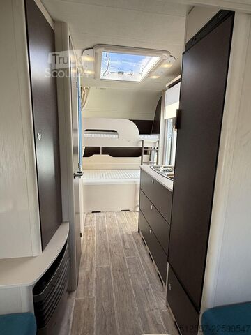 Τροχόσπιτο DETHLEFFS c-go 465 KR Etagen- & Hubbett m. 7-Zonen-Matratz