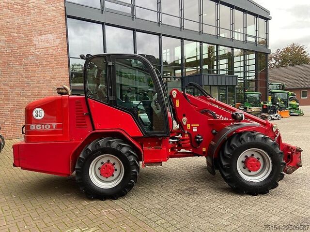 Kolový nakladač Schäffer 8610T