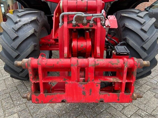 Kolový nakladač Schäffer 8610T
