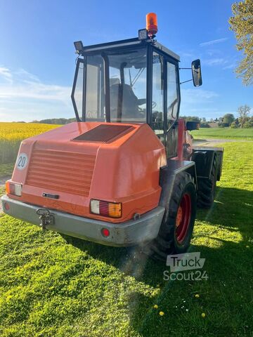 Kolový nakladač Atlas 86 E