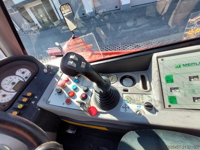 Sollevatore telescopico Merlo Roto 38.16