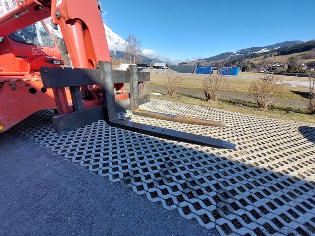 Sollevatore telescopico Merlo Roto 38.16