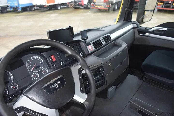 Standaard-SZM MAN TGS 26.440