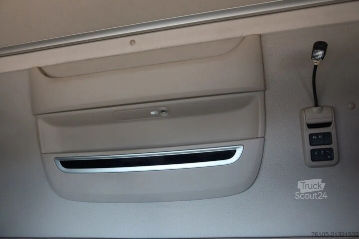 Bestelwagen autodrager DAF XF 480 106 XF 480