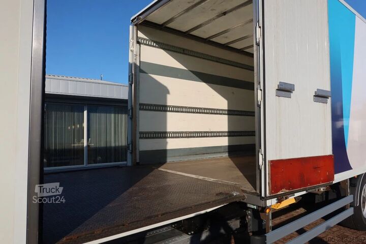 Mala Volvo FM 420 6x2 Bak + Dhollandia klep 1500 kg + Aanh...