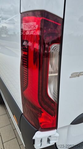 Aukštas mikroautobusas MERCEDES-BENZ Sprinter III Kasten  519 CDI RWD 4x 4 Allrad