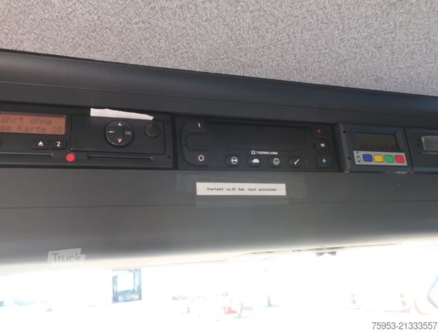 Camion frigorifique MAN 12.220 BL TGL Kühlkoffer LBW Thermo King T-500R