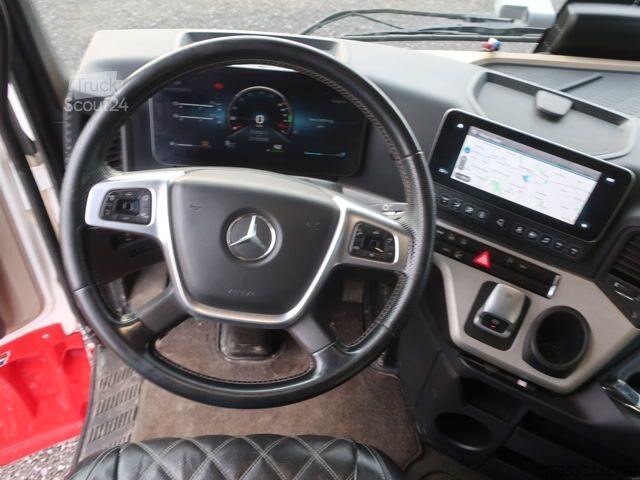 Tūrinis vilkikas Mercedes Benz 1851 LSNRL Actros Bigspace Alu Xenon Navi Retarder