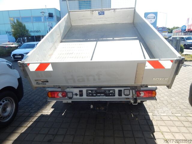 Benne trilatérale, projecteurs supplémentaires, cabine double Peugeot 3-Seiten Kipper  Schutz Boxer Pritsche+Navi+Kamera+AHK 3,5t