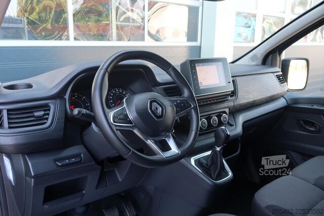 Kombi s vysokou střechou Renault Trafic 2.0 Blue dCi 150 L2H1 AUT/ NAVI/ CRUISE/...