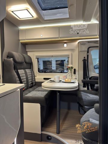 Karavan HOBBY Prestige Van 640 ET Automatik Smart Home Markise