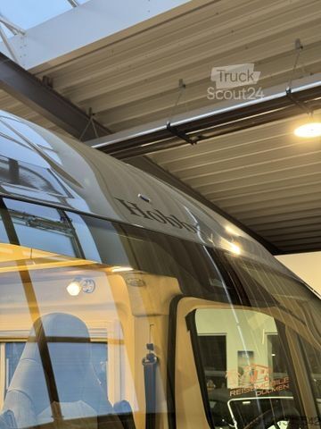 Karavan HOBBY Prestige Van 640 ET Automatik Smart Home Markise