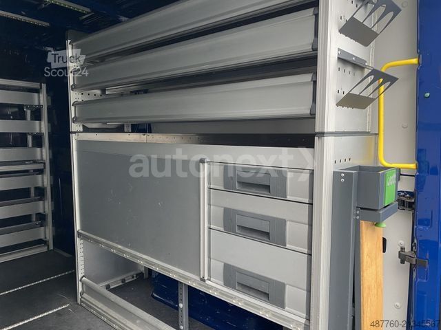 Bestelwagen VOLKSWAGEN Crafter 35 Automatik *WEKSTATT* LED+KAMERA+NAVI