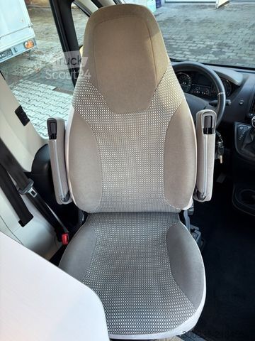 Kastenwagen Wohnmobil / Campervan PÖSSL 2 Win R Plus - CSL Munich Edition