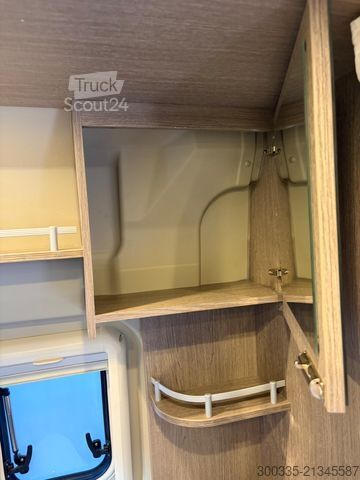 Kastenwagen Wohnmobil / Campervan PÖSSL 2 Win R Plus - CSL Munich Edition