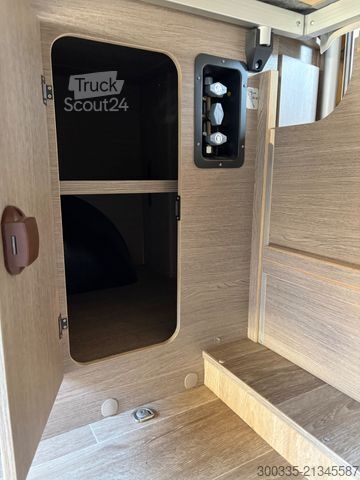 Kastenwagen Wohnmobil / Campervan PÖSSL 2 Win R Plus - CSL Munich Edition