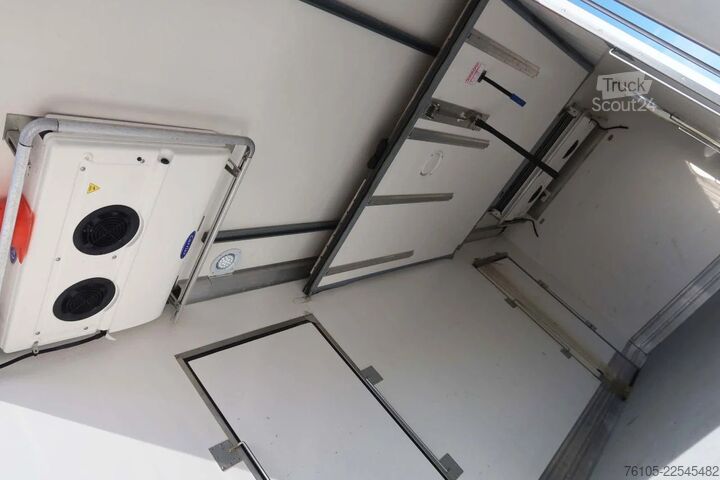 Kyld/fryst transport Iveco EuroCargo 120 El 210L Carrier Supra 850 MT Koel...