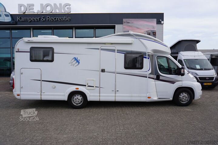 Pusiau integralus Knaus Sky Wave 650 MEG  Fiat