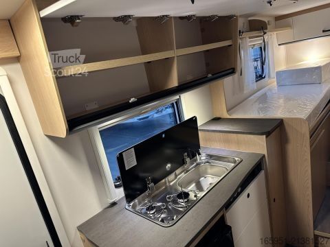 Autocaravana semi-integrada Sunlight V 66 Adventure Edition IC - Sondermodell