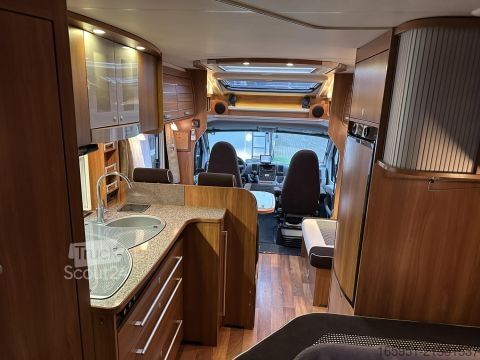 Autocaravana semi-integrada Dethleffs Esprit T 7090 SAT TFT Solar Wechselrichter