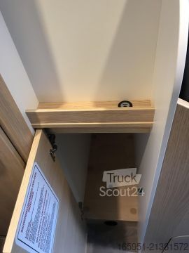 Autocaravana Sunlight Camper Van CLIFF 600 Adventure Edition Schlafdach, Dieseltank 90 L