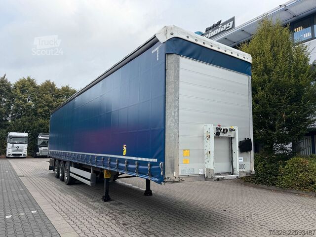 Nyitott ponyvás félpótkocsi SCHMITZ CARGOBULL SCS 24/L - 13.62, XL, Daimler, Getränke