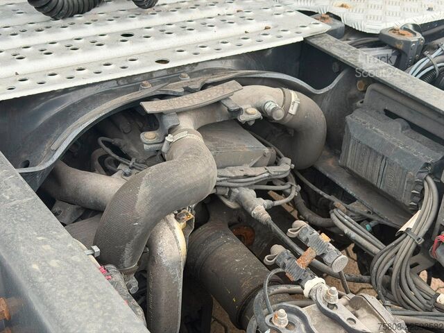 Kamion za prevoz opasnih materija SCANIA S450 ADR EXII/ EXIII Retarder ACC 2Tanks PTO