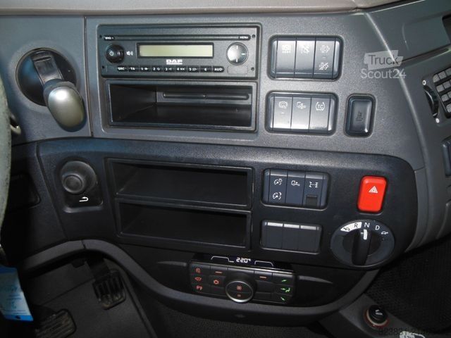 Lielapjoma vilcējs DAF XF 106.480, LOWDECK, STANDKLIMA, NEUE TACHO GEN2