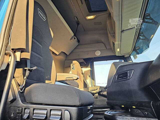 Standard-SZM IVECO S-WAY AS440S49 Intarder