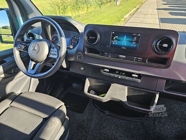 Carrinha de tejadilho alto MERCEDES-BENZ SPRINTER 315 ac automaat EURO6