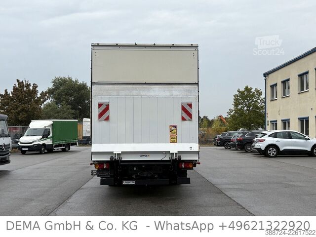 Transportador con plataforma y toldo MAN TGL 8.250*E6d*LBW*Klima*Navi*TÜV*AHK* 2 Liegen*