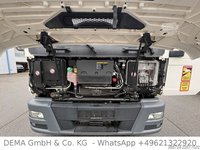 Transportador con plataforma y toldo MAN TGL 8.250*E6d*LBW*Klima*Navi*TÜV*AHK* 2 Liegen*