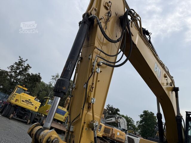 Lančani bager CATERPILLAR 330 Kettenbagger 30,8 Ton *5035 BTH