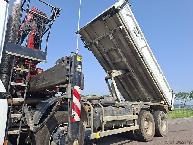 3-zijdenkipper MERCEDES-BENZ AROCS 3243 FASSI F175A023