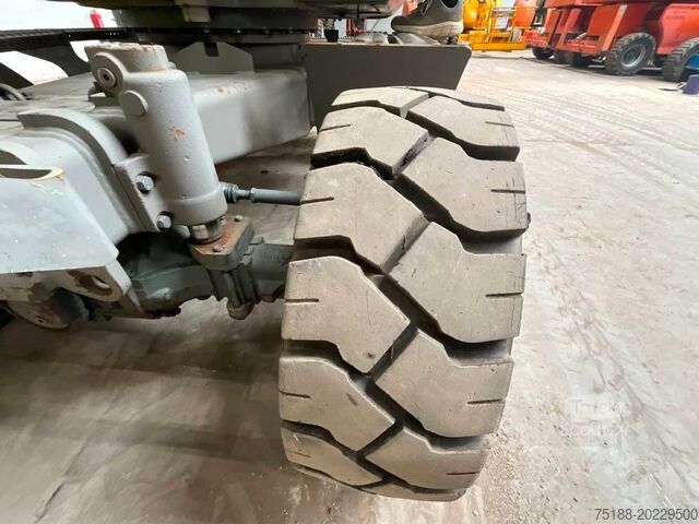 Ratinis ekskavatorius Neuson 6503 WD