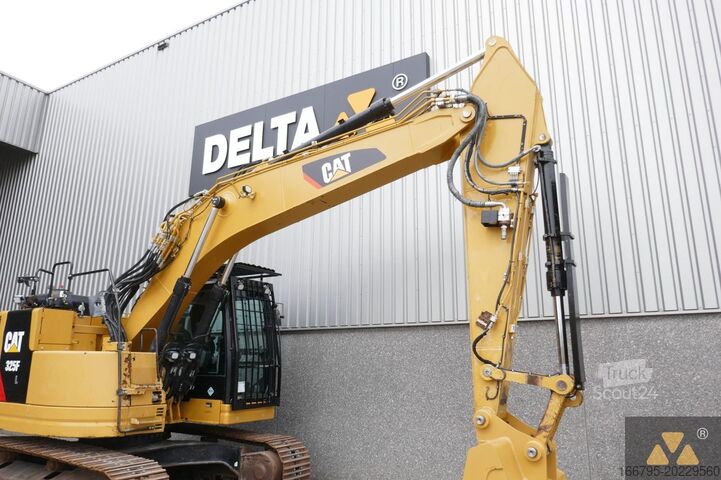 Excavateur sur chenilles Caterpillar 325F LCR
