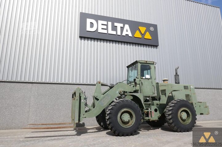 Kerekes rakodógép Komatsu 540 Ex-army