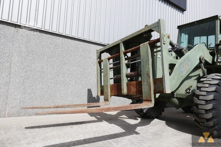 Kerekes rakodógép Komatsu 540 Ex-army