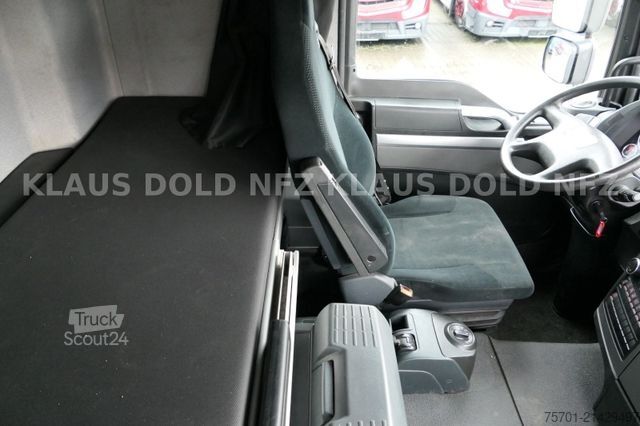 Furgon transport auto MAN TGL 8.250 geschloss. Autotransp. Moetefindt