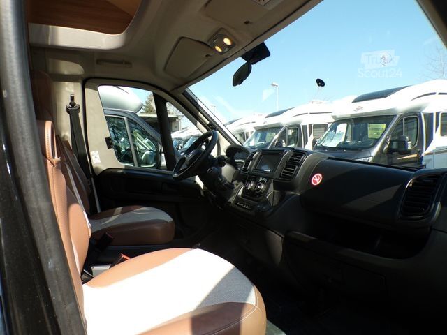 Autorulotă semi-integrată BÜRSTNER Limited T 727 G Markise, el. Hubbet, SAT/TV