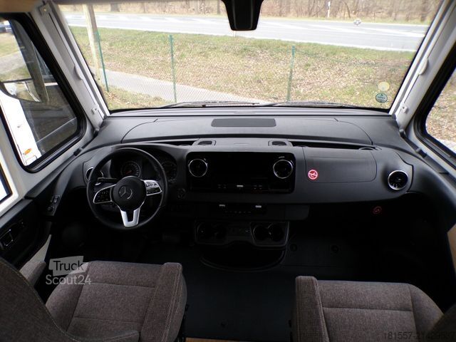 عربة تخييم متكاملة HYMER/ERIBA B-Klasse MC I 580 Premium, 170 PS, SAT/TV, MBUX