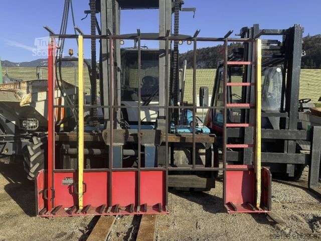 Magas tetős furgon MERCEDES-BENZ Sprinter 316 Tempomat Klima AHK 2,8 Glass Transp