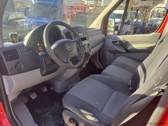 Magas tetős furgon MERCEDES-BENZ Sprinter 316 Tempomat Klima AHK 2,8 Glass Transp